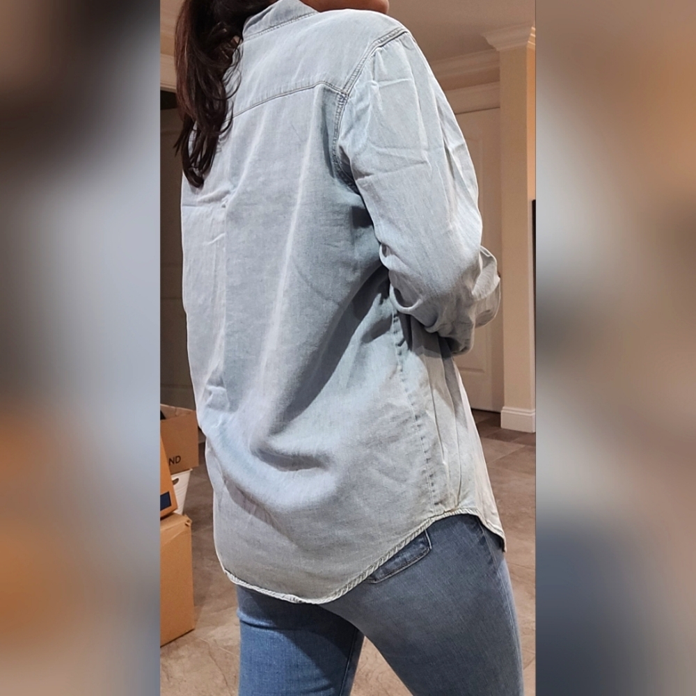 Chambray button up - Picture 2 of 2